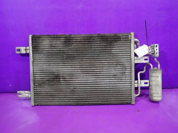 Opel OE A/C Condensor OEM Zawada-374002- Gebruikt image 2