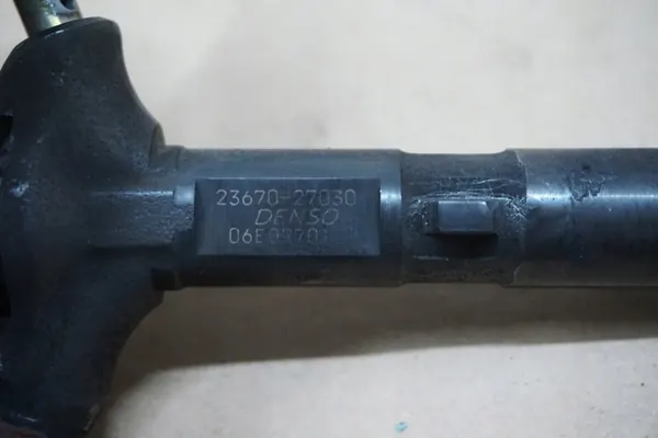 Einspritzdüse RAV4 II WTRYSK 2,0 D4D - Gebrauchtes OEM-Teil image 3