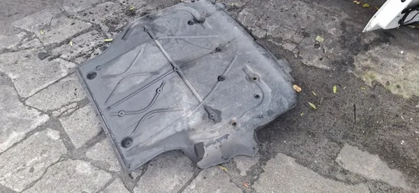 Motorplåt VW T5 Multivan Caravelle image 2