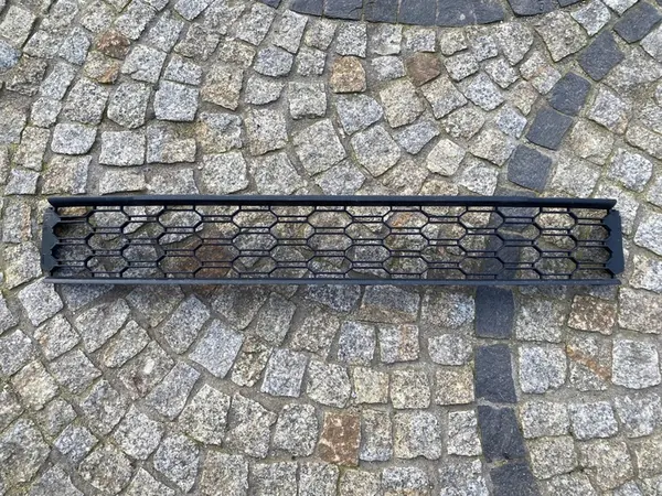 Griglia centrale paraurti SEAT SCALA 657853677 OEM image 3