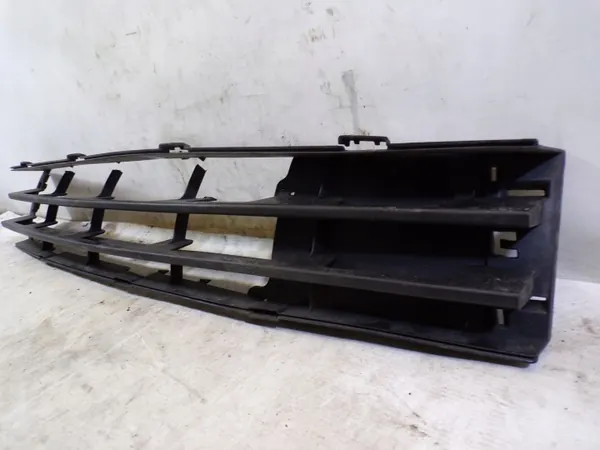 OEM-etupuskurin ritilä Citroen Xsara Picasso image 3
