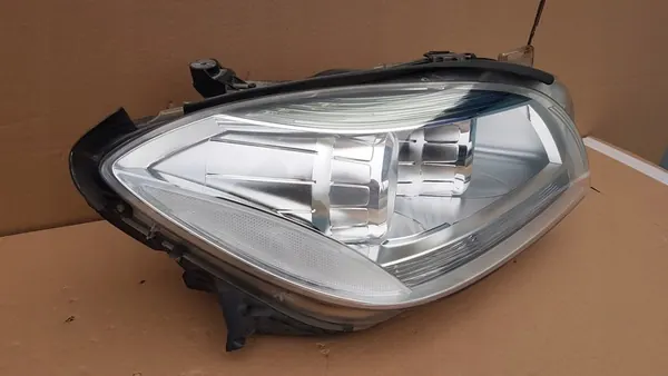 Rechter voorlamp Mercedes W166 ML 11- A1668206759 image 2