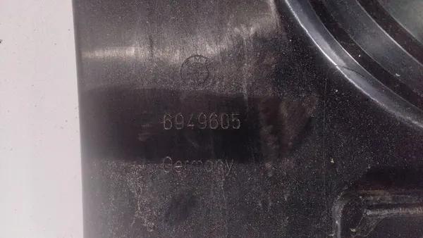 BMW 3 E90 E91 2010 Rear Trunk Cover OEM 6949605 image 7