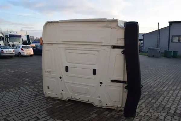 Squelette de Cabine Mercedes-Benz OE pour Actros MP4 Giga Space image 4
