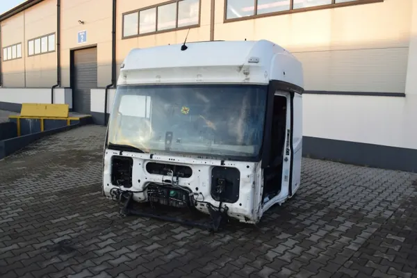 Squelette de Cabine Mercedes-Benz OE pour Actros MP4 Giga Space image 9