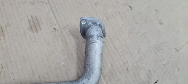 Audi S5 A5 Vattenslang 3.0 TFSI 06M121481AA image 4