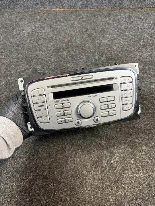 Rádio CD Ford Focus MK2 Lift OEM 8M5T-18C815-AC image 2