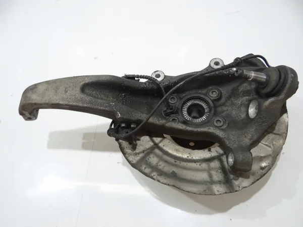 BMW F06 F10 F11 F12 Mozzo di sterzo anteriore destro 6777752 image 2