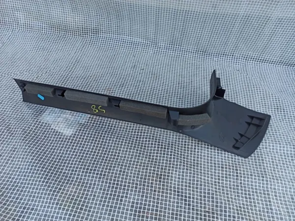 Audi A8 S8 D3 OEM 4E1864614E Höger fram tröskelskydd image 4