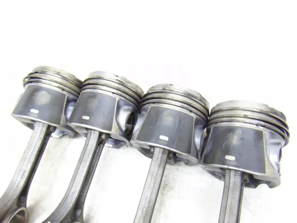 Kolben Pleuel OEM 31303100 für Volvo D5 image 7