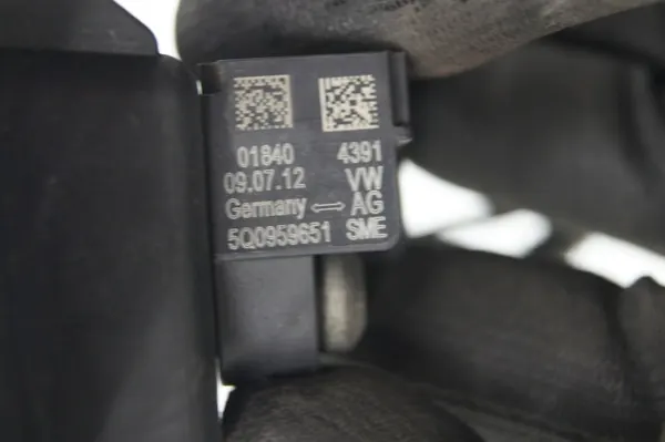 Aufprallsensor Kabelbaum OEM 5Q0959651 Audi A3 8V image 5