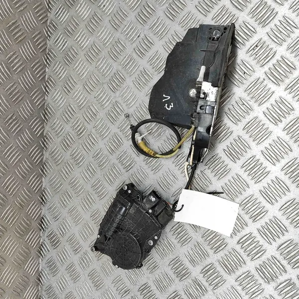 BMW Dörrlås 5 Touring (F11) OEM 7185689 image 4