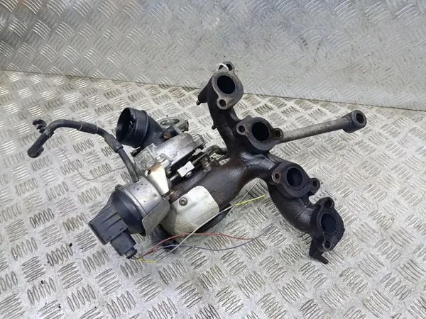 Turbocompresor AUDI A4 B8 2.0 TDI 53039880207 image 4