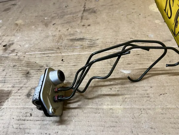 OEM Jarrupainesäätäjä Porsche 911 996 image 2