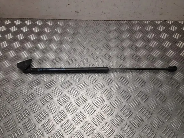 Kaasujousi OEM 81830BE020 Hyundai Kona II:lle image 2