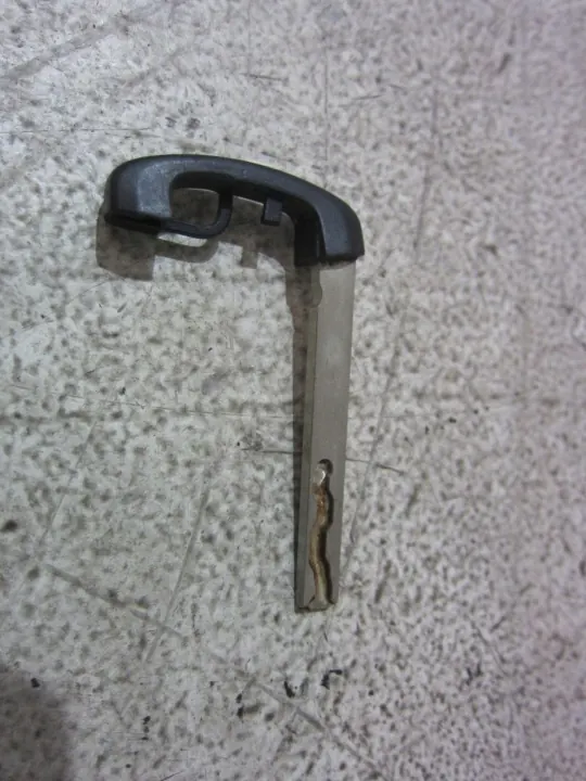 OEM 7290473 Cylindernyckel Blad Svart för BMW image 6
