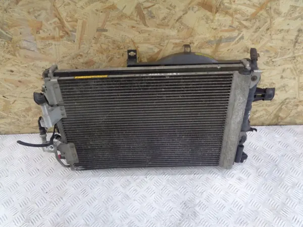 Ventilador de arrefecimento OEM 13192901 Opel Astra G II image 2