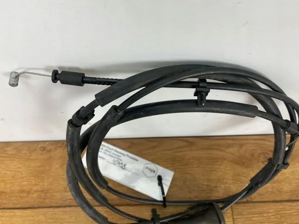 Fecho capô Ford Mustang VII OEM PR3B16B975AAPI image 10