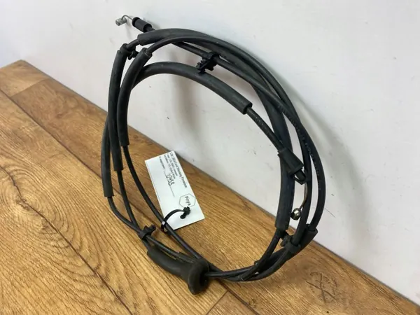 Fecho capô Ford Mustang VII OEM PR3B16B975AAPI image 3