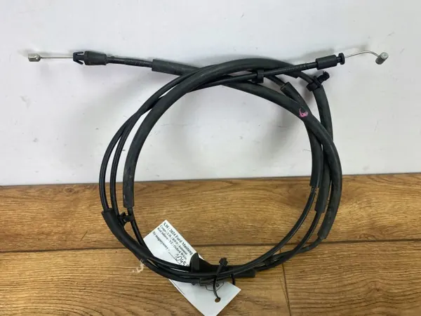 Fecho capô Ford Mustang VII OEM PR3B16B975AAPI image 7