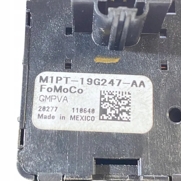 Tomada 12V dianteira Ford Bronco OEM M1PT19G247AA image 9