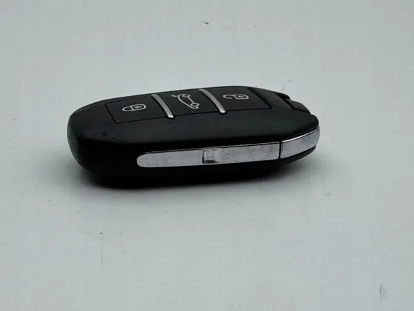Clé ou Carte Peugeot 508 2012 OEM AMD227707 image 3