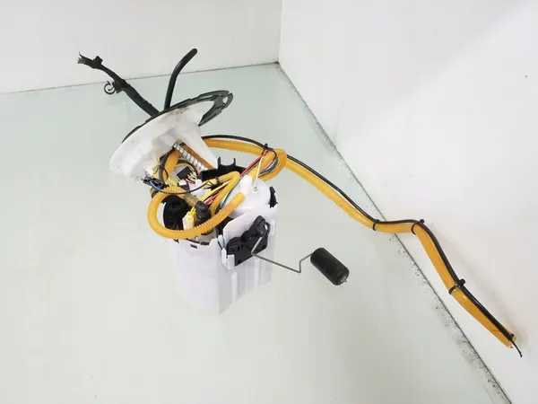 Bomba de combustível VOLVO XC90 I 2.0L gasolina 2017 image 3