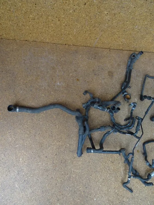 A3 8V GOLF VII LEON III 2.0 TDI Jäähdytyslangasarja image 2