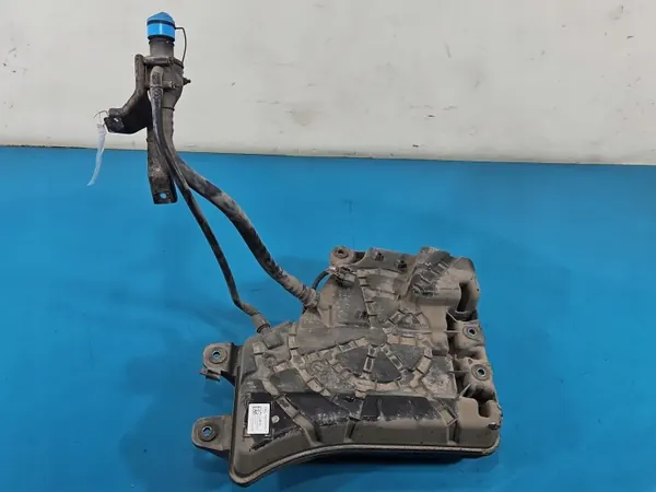 Tanque AdBlue usado OEM IMPRK1552318 para Opel Astra V image 2