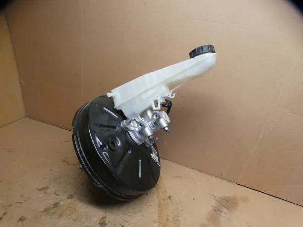 Servo de frein OEM 9832823280 pour Peugeot image 2
