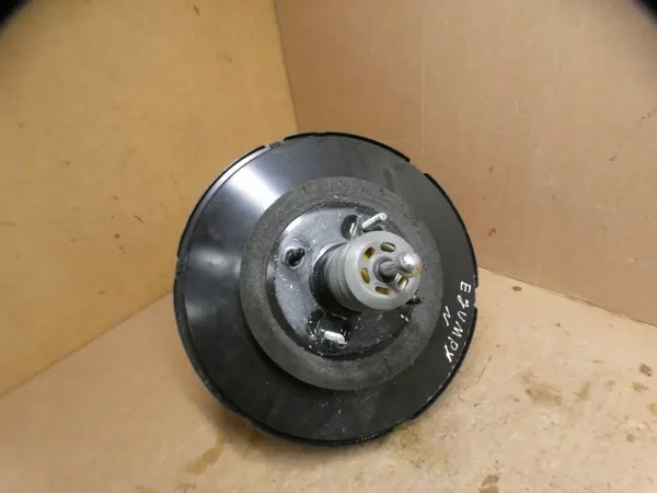 Servo de frein OEM 9832823280 pour Peugeot image 4