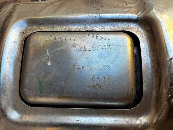 Catalyseur OEM 2545032X pour Jeep Compass image 4