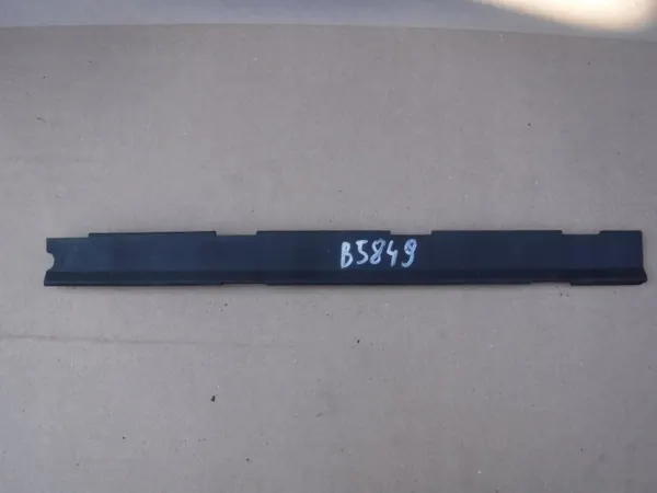 Tändkabeltäckspropp OEM 1021591240 Mercedes W124 image 2