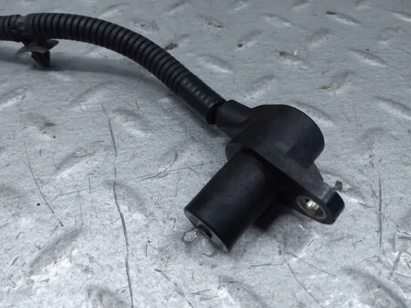 Nockenwellenpositionssensor OEM 39180-2A620 - Gebraucht image 3