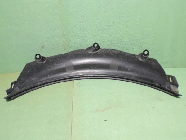 BMW M3 G80 G81 taka oikea lokasuoja OEM 8084072 image 3