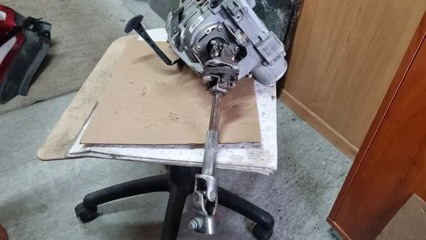 Bomba de direção assistida Renault Megane II 1.5DCI image 4