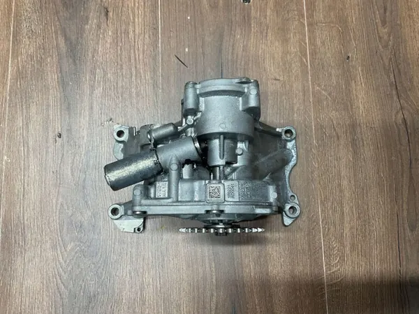 Ölpumpe OEM M4D36L079 für Range Rover Velar L560 image 8