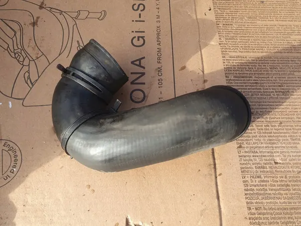 Tubería de intercooler VW Transporter T4 2.5 TDI 98 OEM image 2