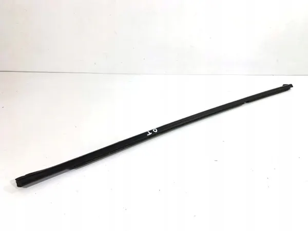 OEM 654839477A Lame racleuse arrière droite Skoda Scala image 2