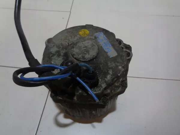 AUDI A8 D3 4.2 FSI Vaihtovirtageneraattori 077903015Q image 6