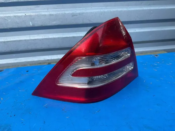Linker achterlamp MERCEDES-BENZ C (W203) A2038200164 image 2