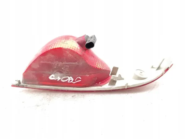 Volvo V40 Luz de Neblina Traseira Direita 2017 Hatchback D2 OEM 31395551 image 5