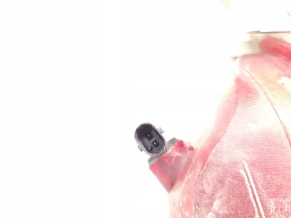 Volvo V40 Luz de Neblina Traseira Direita 2017 Hatchback D2 OEM 31395551 image 6