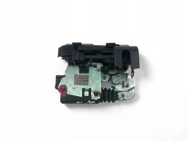 Höger framdörrslås DACIA DUSTER 2011 image 3