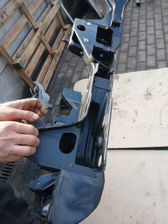Frontquerlenker OEM SANKI ŁAWA TRAWERS - Mercedes W168 image 9