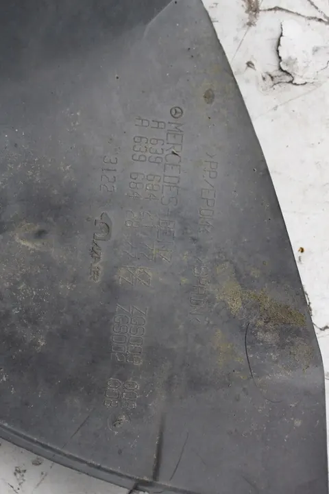 Mercedes Vito Viano W639 Höger Framskärm A6396842177 image 4