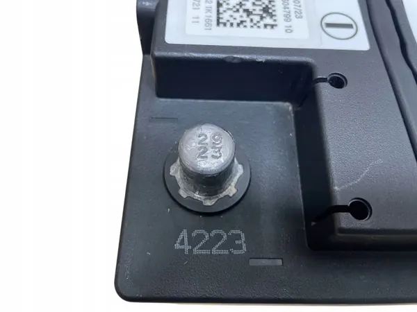 Batterie AGM OEM 9381845 12V 60Ah pour BMW Start-Stop image 3