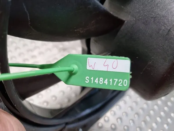 Kylarrubrik Mercedes W210 E240 A0015003893 image 6