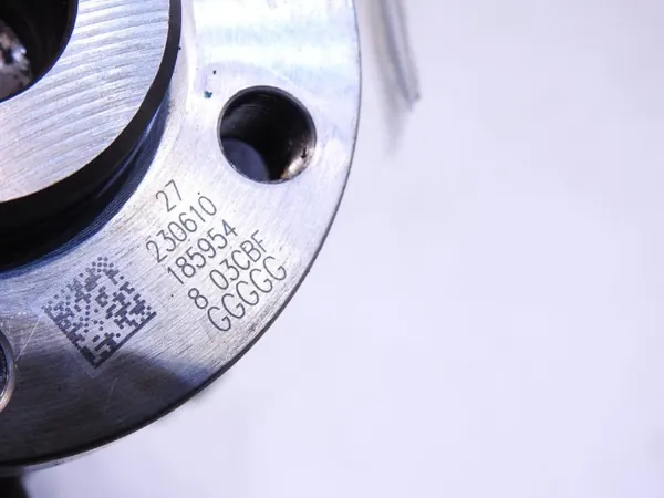 OEM 03CBF Kampiakseli VW Touran 1.4 TSI:lle image 5