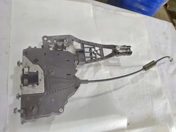 Opel Dörrlås 13258266 image 3